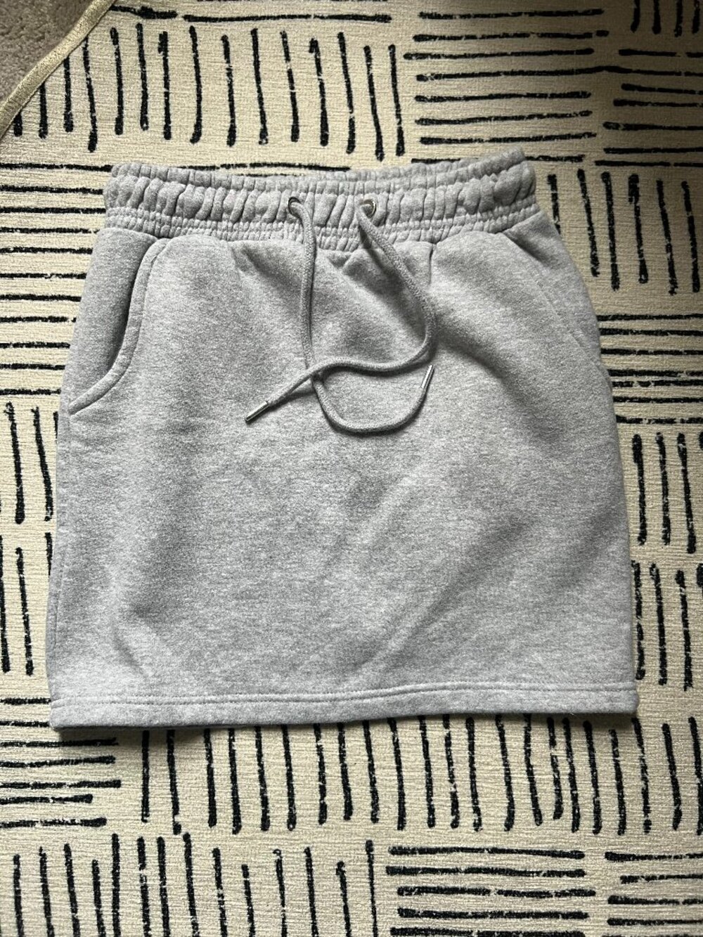PrettyLittleThing Gray Sweatshirt Mini Skirt Size Small